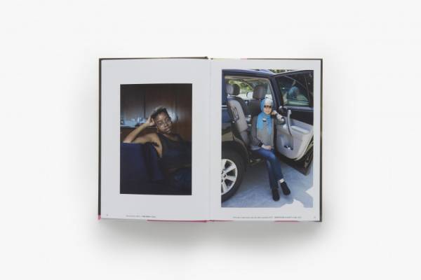 香港で始まるヴォルフガング・ティルマンス展カタログ【ShelfオススメBOOK】