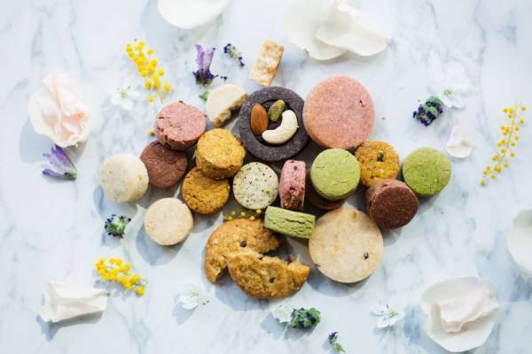 エル カフェ、新宿伊勢丹にコヨグル、コンブチャなど人気アイテムがそろうポップアップをオープン