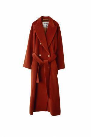 アクネ ストゥディオズから新作アウターが到着、カカシが主役のユニークなキャンペーンも必見