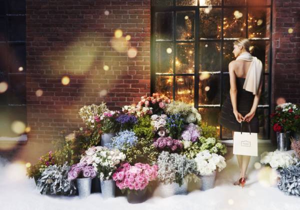 フローラノーティス ジルスチュアートから6つの花の香りが詰まったクリスマス限定コレクションが登場