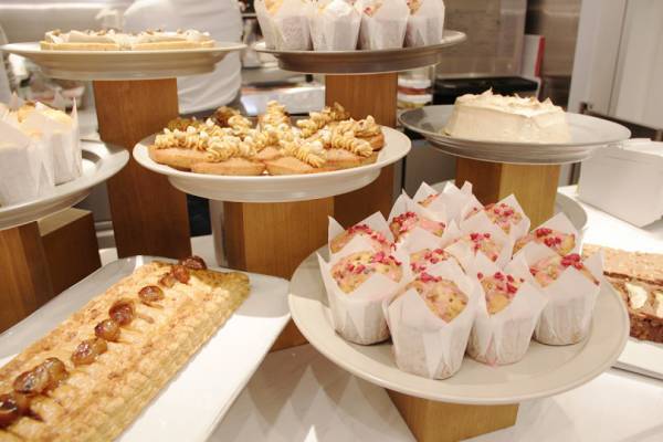 【更新】ピエール・エルメの新業態1号店が二重橋スクエアにオープン! 日本の食材や雑貨を発信、カフェも併設