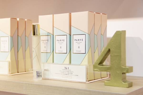 新宿伊勢丹に世界各国のフレグランスが集結。香りに出会う「イセタン サロン ド パルファン」の見どころ!