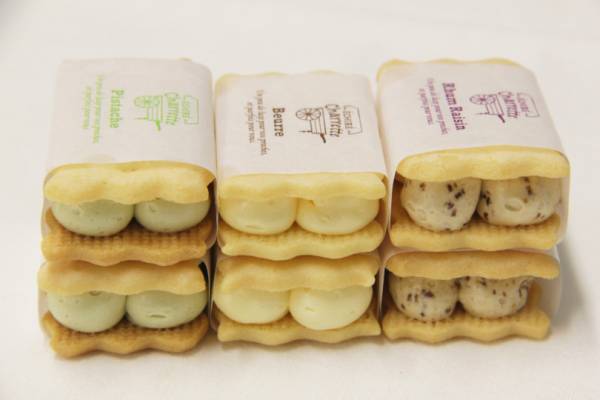 エシレ バターの焼き菓子専門店が新宿伊勢丹に新規オープン! 早速「サブレサンド」を買ってみた