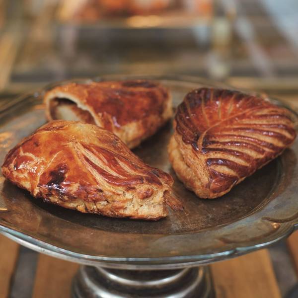 阪急パンフェア、世界のパンをテーマに開催! 関西初出店の人気店やチョコパンの特集コーナーも