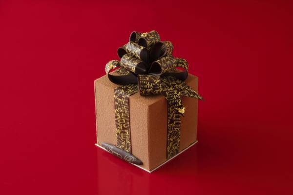 資生堂パーラー 銀座本店ショップ限定で、イチゴやマロンのクリスマスケーキやシュトーレンが登場