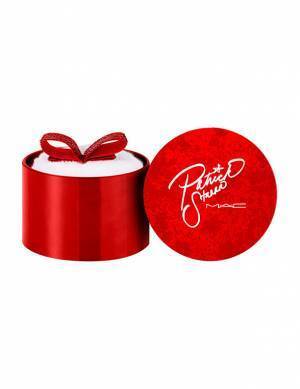 M・A・Cから人気インフルエンサーとコラボした、真っ赤に輝くパッケージのコスメが登場