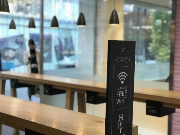 【OL食事情at 12:00PM】おひとりさまでも気軽に入れる中華料理店「チプーン」、満足度たっぷりのヘルシーなヌードル＆バーガー