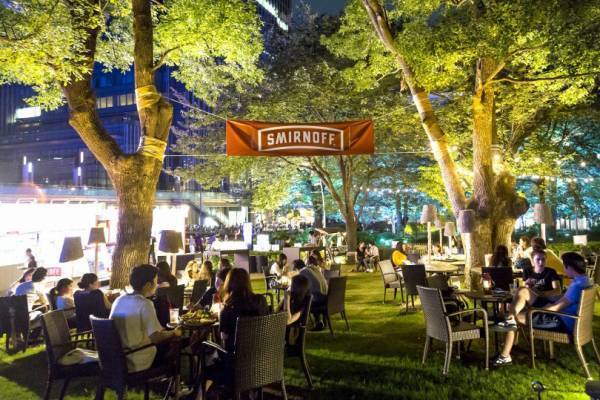 東京ミッドタウンに光と霧のデジタルアート庭園が出現! 都会の真ん中で“日本の夏の涼”を体感