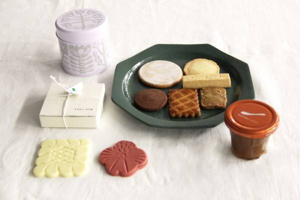 菓子研究家いがらしろみさんが手がける「メゾン ロミ・ユニ」のサブレ＆ジャムを手土産に【EDITOR'S BLOG】