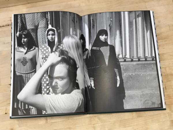 スケーター界でカルト的人気、エド・テンプルトンの続ストリートフォト【ShelfオススメBOOK】