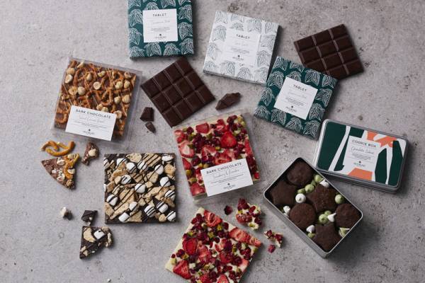 イチゴ×チョコレートの絶妙な組み合わせ! ハイカカオ チョコレート スタンドで「ストロベリーフェア」を開催