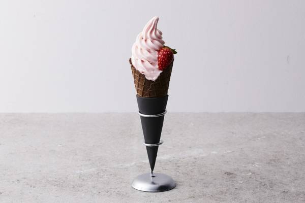 イチゴ×チョコレートの絶妙な組み合わせ! ハイカカオ チョコレート スタンドで「ストロベリーフェア」を開催