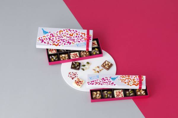 ハートに溢れた資生堂パーラー銀座本店 サロン・ド・カフェのバレンタイン限定パフェ!