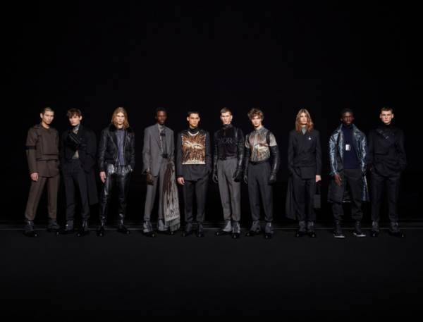 キム・ジョーンズのディオールはブラックフラッグのレイモンド・ペティボンをクチュール使い【2019-20秋冬メンズ】