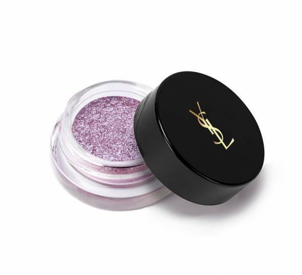 イヴ・サンローラン、新宿伊勢丹で期間限定イベント開催! 「ヴォリュプテ」新作リップを先行発売