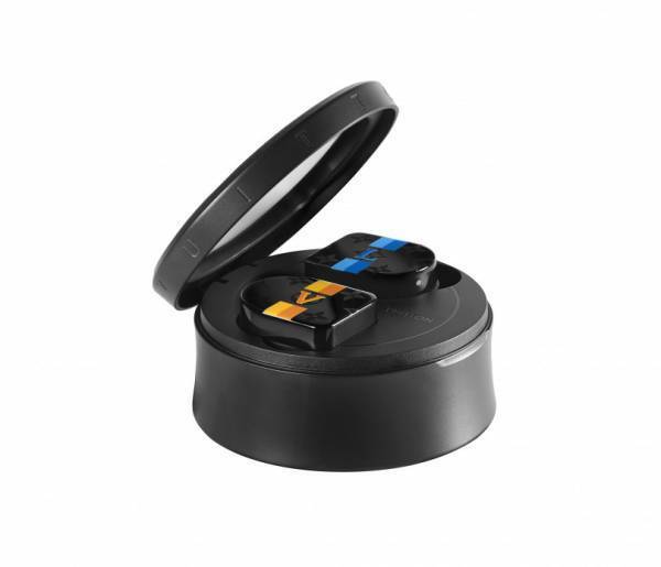 ルイ・ヴィトンから、モノグラムデザインのワイヤレスイヤホンが登場!