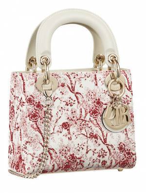 ディオールから、チャイニーズニューイヤーを祝したカプセルコレクションが発売中。ロマンティックな“トワル ドゥ ジュイ”がモチーフに