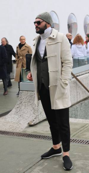 ピッティ会場スナップ：クラシコMIXの多様化、ドレスシューズの復活【ピッティ・ウオモ95】