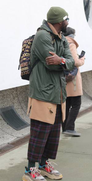 ピッティ会場スナップ：クラシコMIXの多様化、ドレスシューズの復活【ピッティ・ウオモ95】