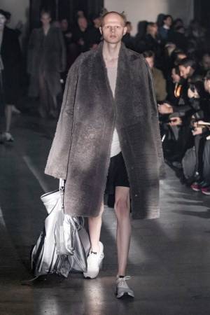 70年代NYアンダーグラウンドに光を求めたリック・オウエンス 【2019-20年秋冬メンズ】