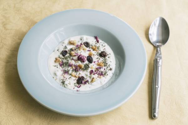 ナンが主役のイランの朝ごはん。世界の朝食レストラン「WORLD BREAKFAST ALLDAY」