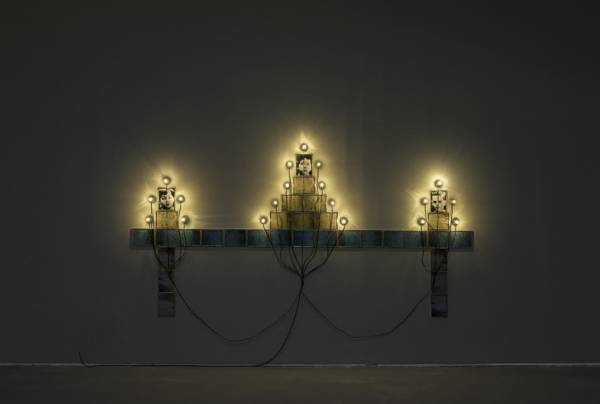 現代のフランスを代表する作家クリスチャン・ボルタンスキーの回顧展が国立新美術館で開催