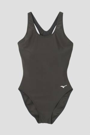 マーガレット・ハウエル×ミズノ、スイムウエアとナイロンジャケットを発売