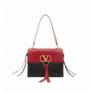 ヴァレンティノ ガラヴァーニから、新“Vロゴ”のバッグ「VRING-Vリング」がローンチ