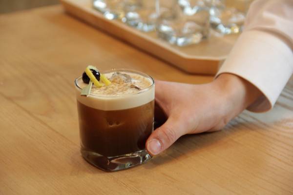 【レポート】国内初! 世界で5店舗目の「スターバックス リザーブ® ロースタリー」が中目黒にオープン。建築デザインは隈研吾