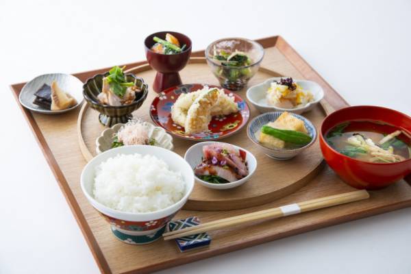 神楽坂のラカグが「AKOMEYA TOKYO in la kagū」としてリニューアルオープン! 初の茶屋併設