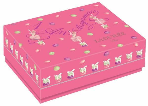 ラデュレ 青山店の1周年を記念して、1日限りのスイーツビュッフェが開催。限定商品の販売も