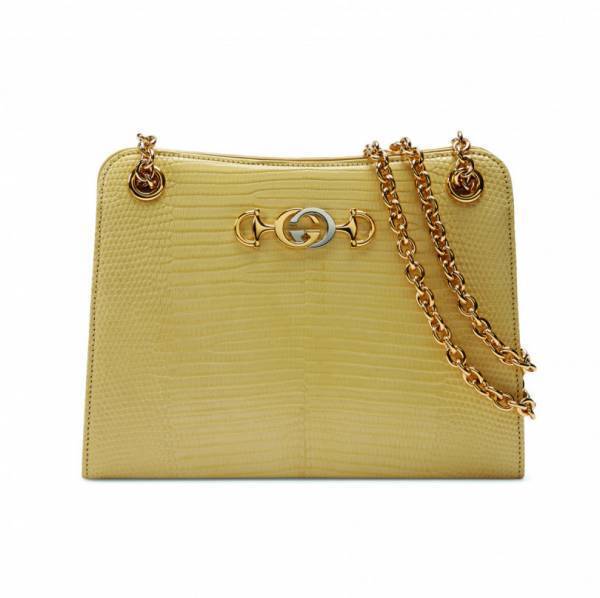 グッチの最新アイコンバッグ「グッチ ズゥミ」はチェック済み? 春の装いをポップに彩る“ストロベリープリント”も