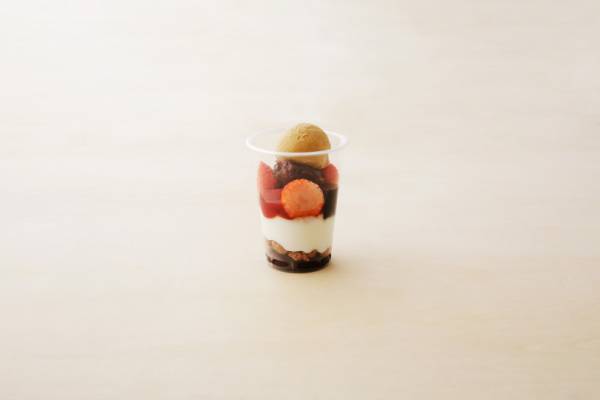 トラヤカフェ・あんスタンド新宿店がオープン3周年! 記念メニューや春の新商品が登場