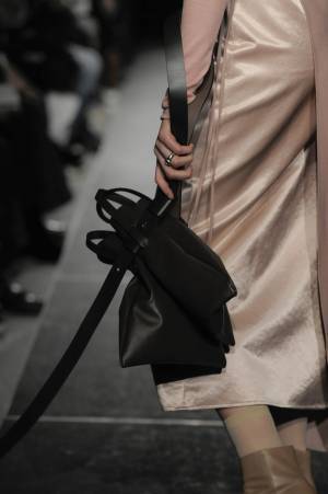 ポステレガント、初のショー【2019-20秋冬コレクション】