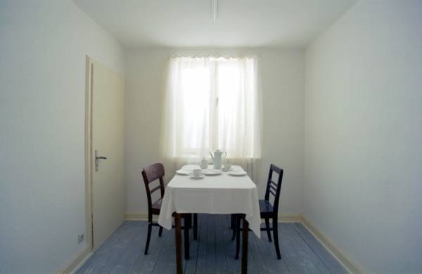 神戸でこの秋新しいアート・プロジェクト「TRANS- 」開催。グレゴール・シュナイダーとやなぎみわが参加