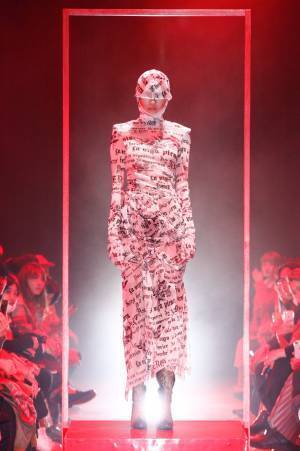 【ルック】ケイスケヨシダ2019-20秋冬ウィメンズコレクション