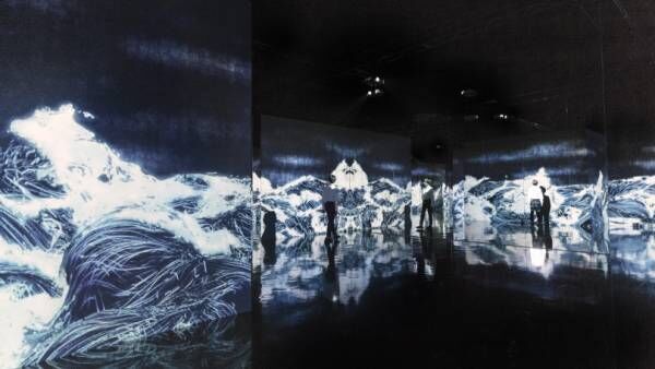 チームラボの個展「永遠の海に浮かぶ無常の花」が金沢21世紀美術館で8月開催