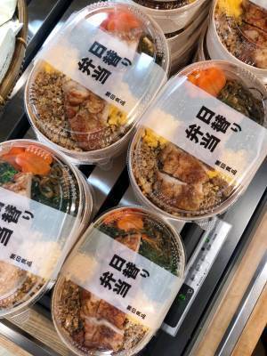 世界旗艦店「無印良品 銀座」が開業! ホテル、食堂、ベーカリー...内部を徹底レポート