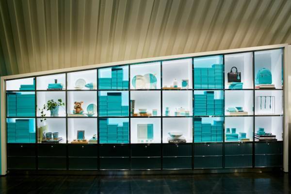 日本初のティファニーカフェ、内部公開! 原宿キャットストリートのコンセプトストアがいよいよオープン!