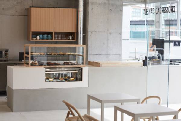 朝食と洗濯から始める休日。ベーカリー併設コインランドリーが代々木上原にオープン