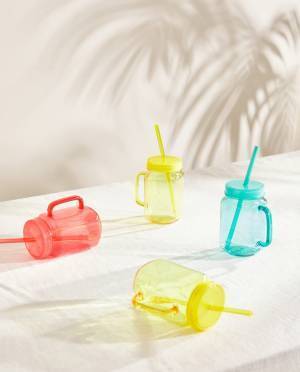 ザラホーム、レジャーシーンを盛り上げてくれるカラフルな「ピクニックコレクション」を販売