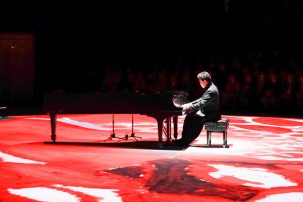 ヒロココシノとピアニスト横山幸雄による「平成」から「令和」をまたぐ歴史的コラボ