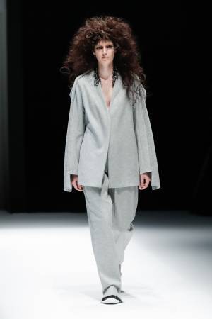 【ルック】ヒロココシノ2019-20年秋冬コレクション