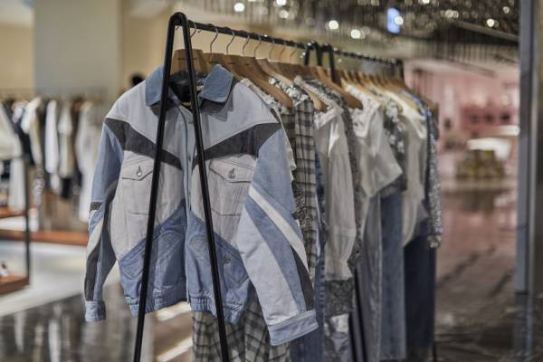 イザベル マランの新作がそろうポップアップが新宿伊勢丹で開催中!