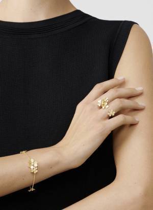 ヴァン クリーフ＆アーペル、イエロー&ホワイトゴールドとダイアモンドが美しい輝きを放つ新作登場