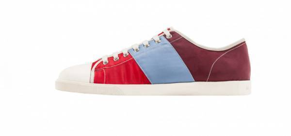 マルニの旗艦店が表参道にオープン! 限定バッグや、マルニ×ポーターの先行発売も