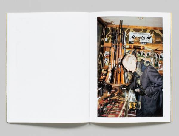 ユルゲン・テラーが荒木経惟、ウィリアム・エグルストン...4人のマスターに捧げる『The Master』【ShelfオススメBOOK】