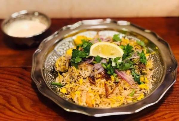 カレー好きのためのイベントが松屋銀座で開催中! 行列の名店からインド食器のお店まで大集合