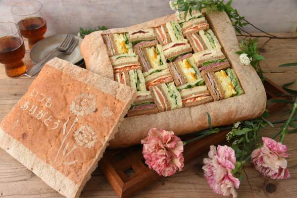 母の日ギフトは決まった? 新宿伊勢丹で見つける贈りもの