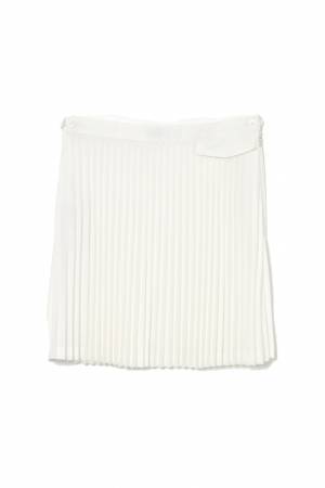 マーガレット・ハウエル、フレッドペリーとコラボしたカプセルコレクションを発表